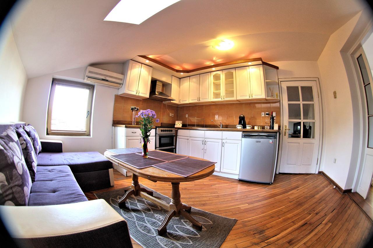 Lover'S Nest Next To The Beach 바르나 외부 사진